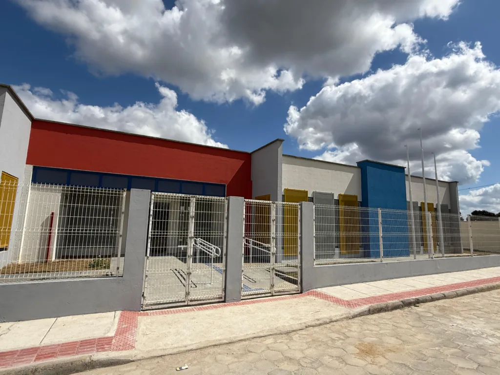 CMEI Maria Malovini Carrara, no distrito do Vinhático