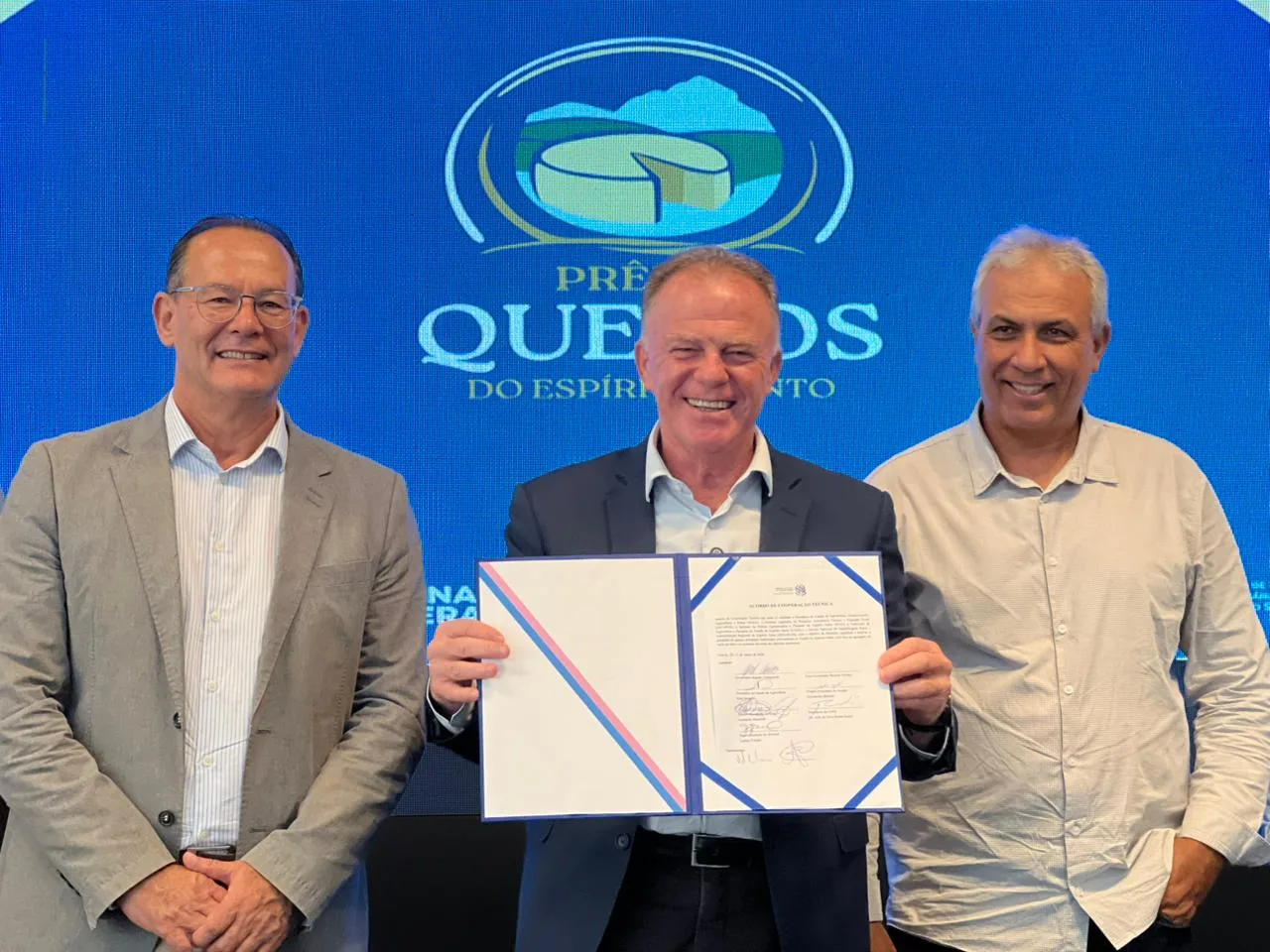 Governo lança regulamentação e premia melhores queijos artesanais no Espírito Santo