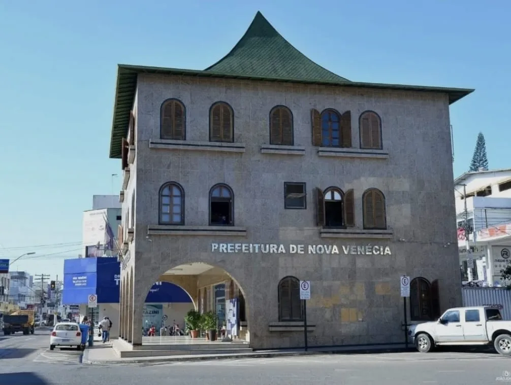 Prefeitura de Nova Venécia nomeia aprovados em concurso público para diversas áreas