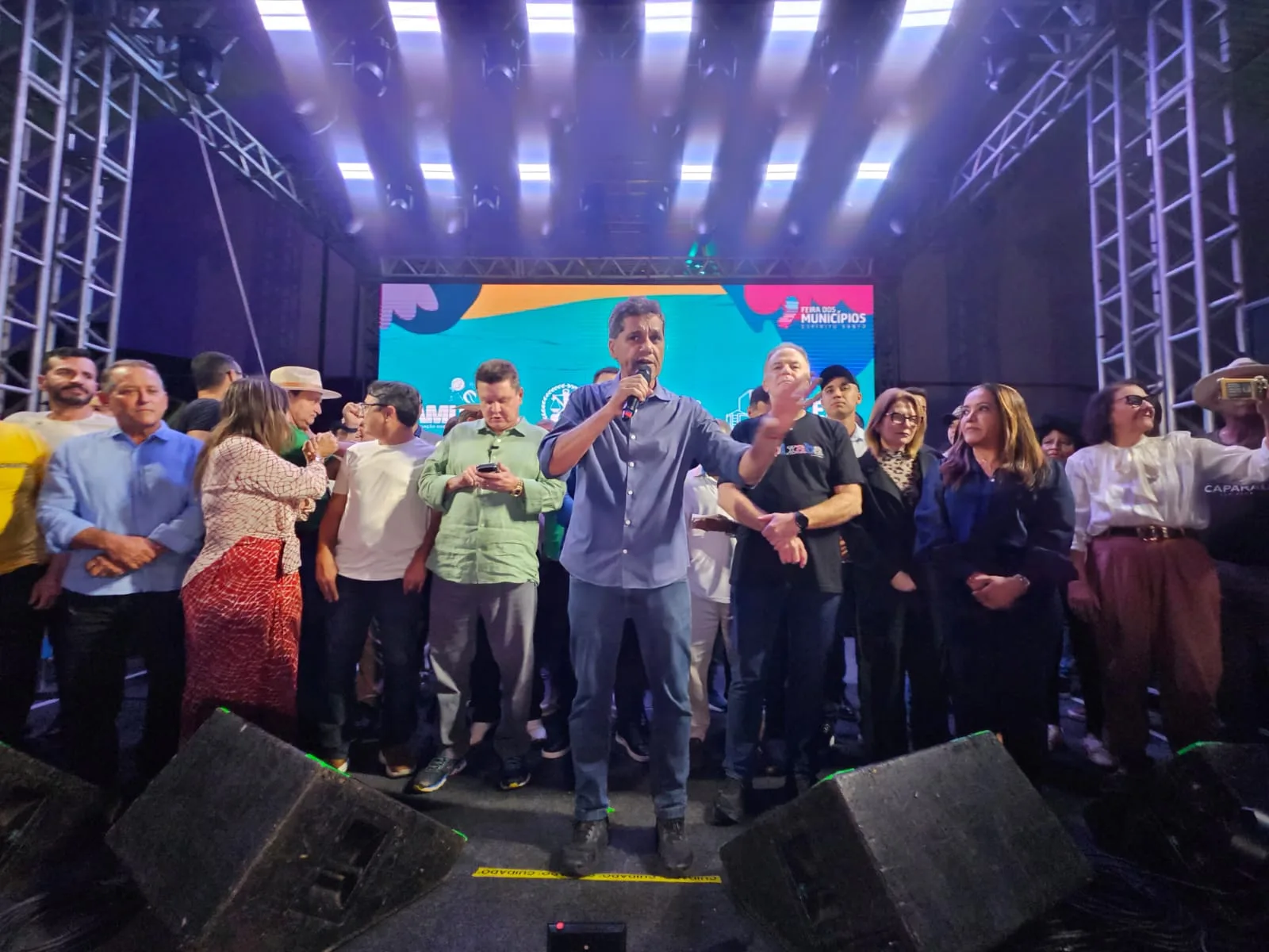 Ricardo Ferraço Lança Fundo Cidades 2026 na Feira dos Municípios