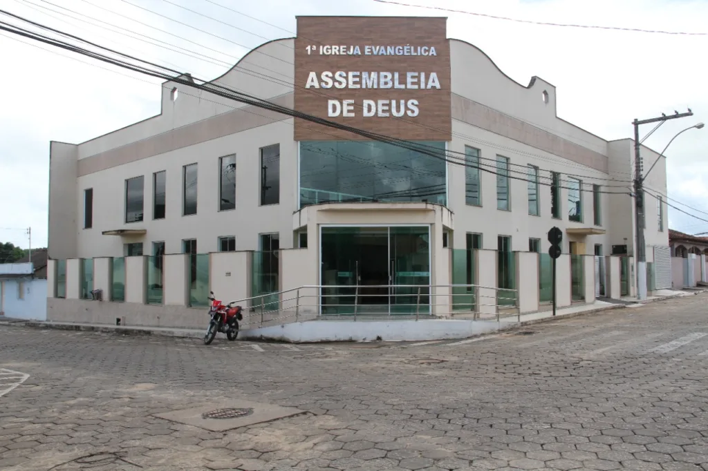 Assembleia de Deus de Pinheiros celebra 70 anos de história com programação especial do Jubileu de Platina